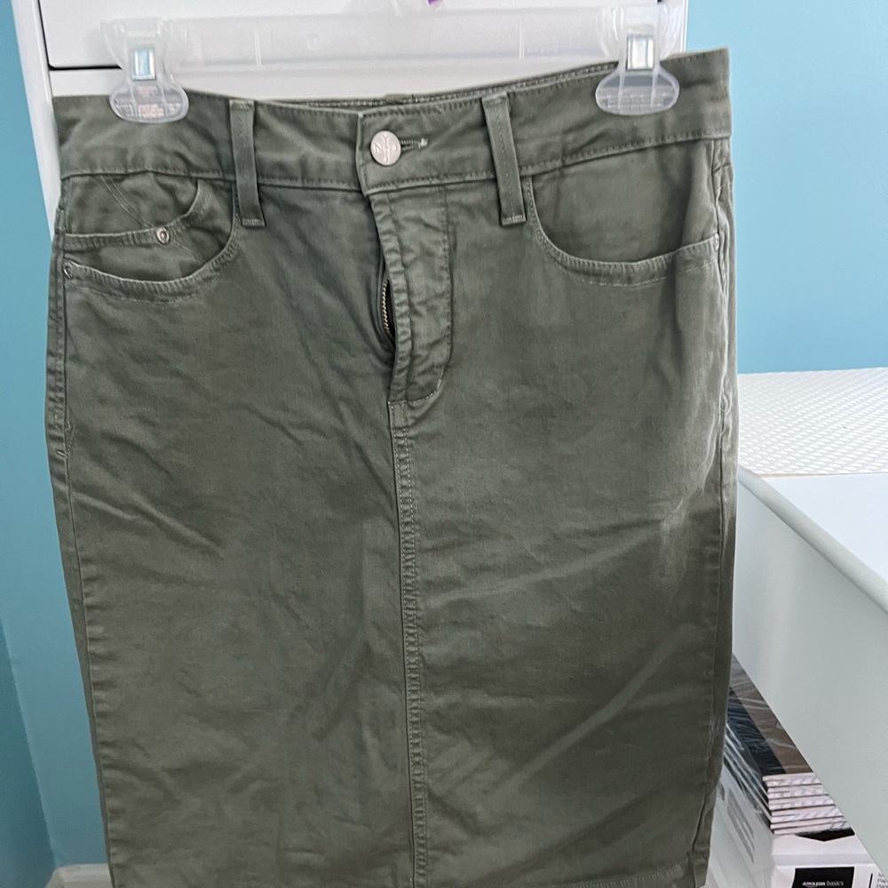 Cute army green skirt